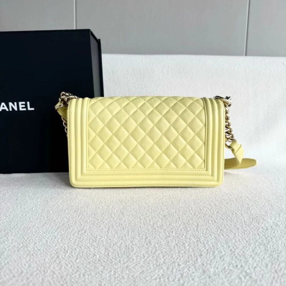 Chanel Women Pre-Loved Bag Very Good Condition